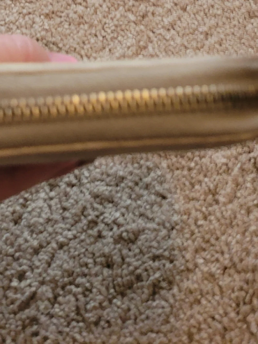 Gucci Beige Guccissima Leather Zip-Around Wallet
